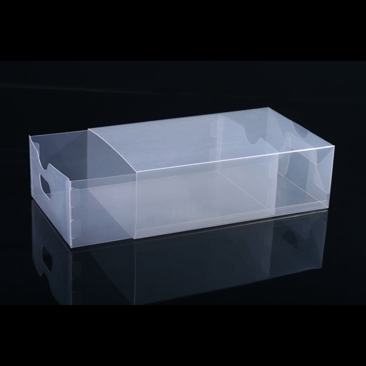 Transparent plastic box